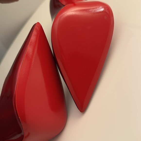 Christian Louboutin Kate Pointed Toe Red Shoes with Dust Bag - Picture 11 of 11